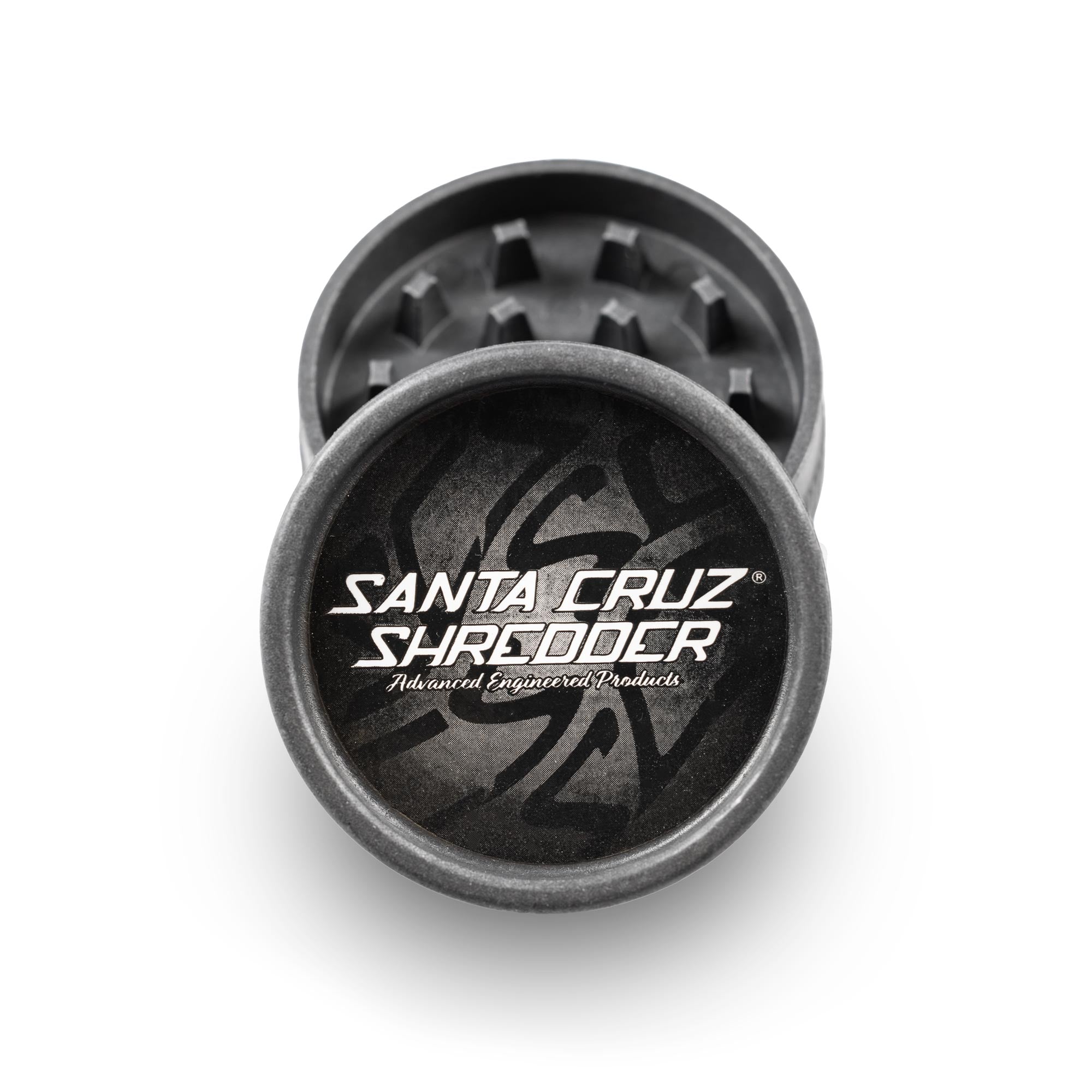 santa-cruz-shredder-hemp-grinder-2-parties-noir-compact image 2