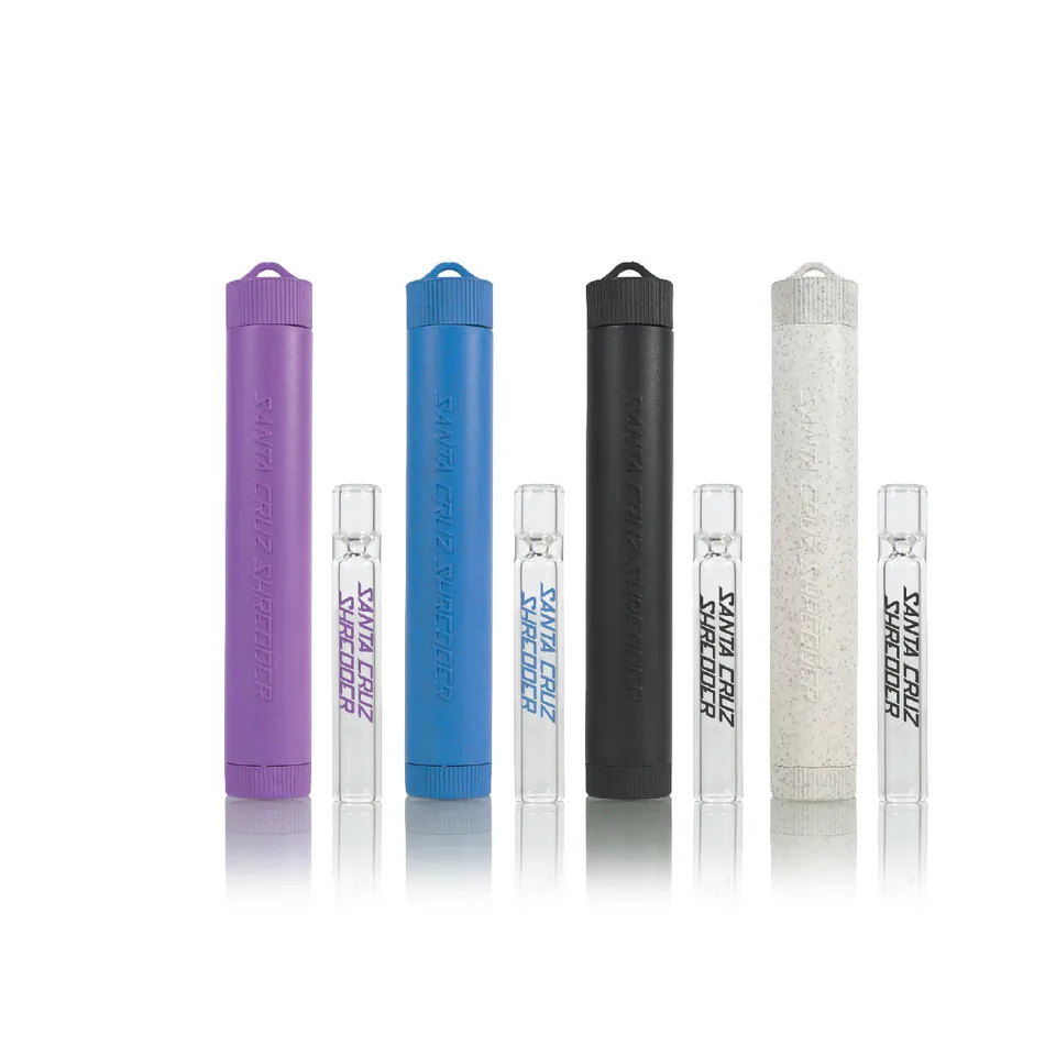 santa-cruz-shredder-hemp-dugout-herbe-noire-chillum-verre image 1