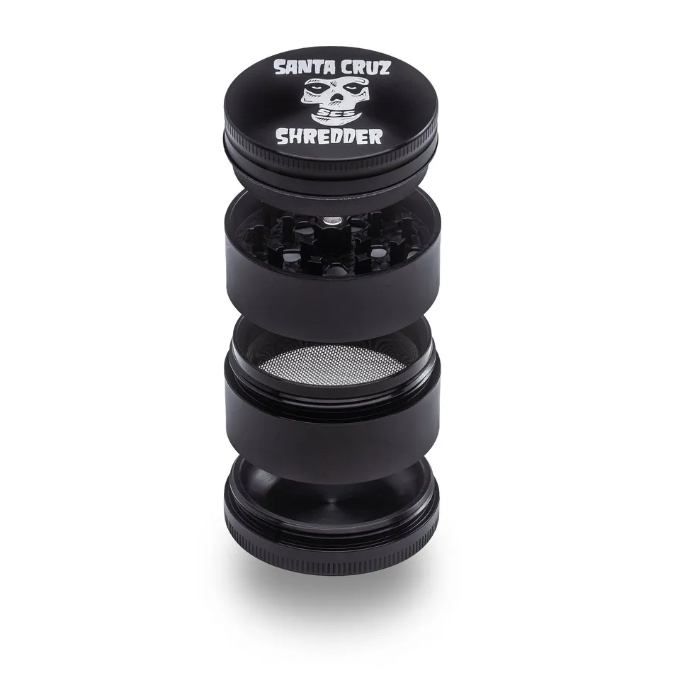 santa-cruz-shredder-skull-grinder-aluminium-4-parties-noir image 1