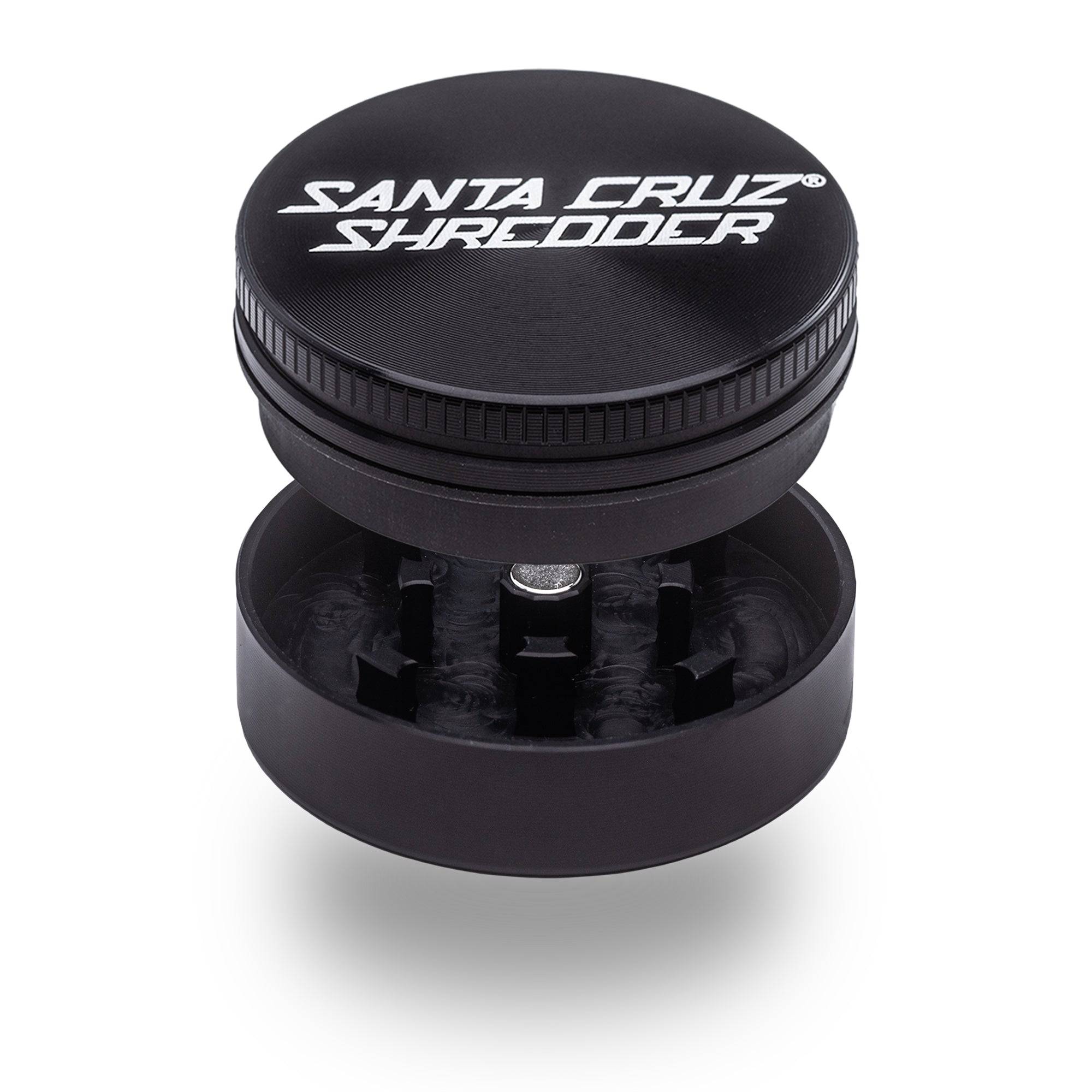 santa-cruz-shredder-aluminum-grinder-2-parties-petit-alu-noir image 5