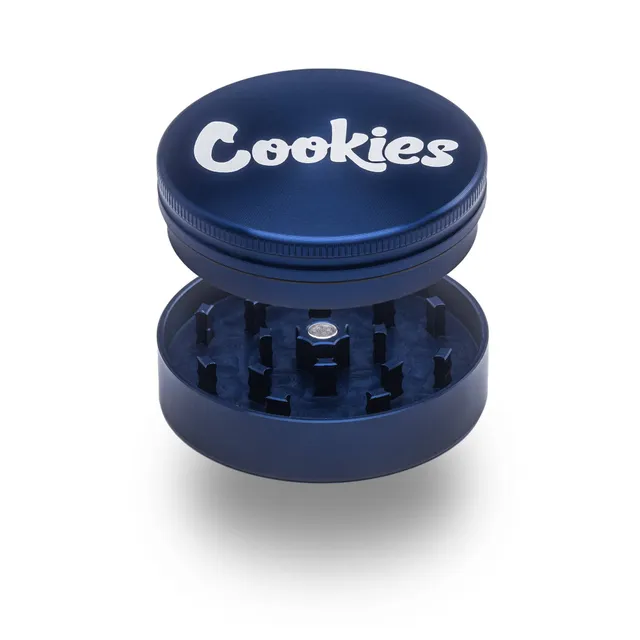 santa-cruz-shredder-aluminum-cookies-grinder-2-parties-large-bleu image 1