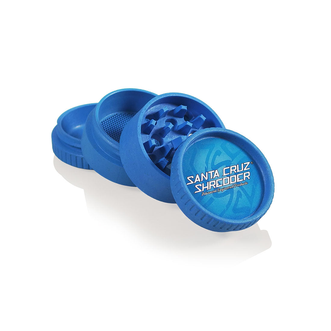 santa-cruz-shredder-hemp-4-parties-grinder-chanvre-noir image 6